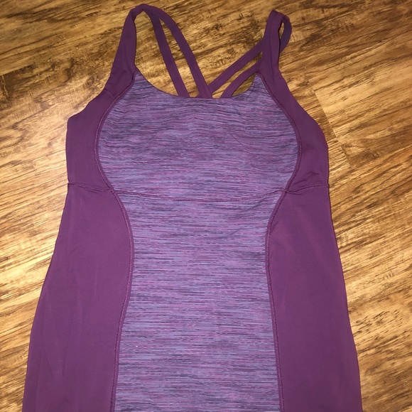 Lululemon Tank - Picture 1 of 4